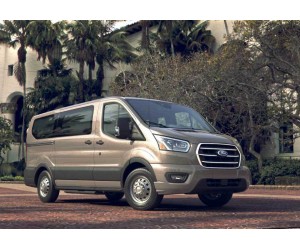 Ford Transit Tiêu Chuẩn
